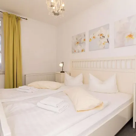 Apartment Sanssouci Bernstein